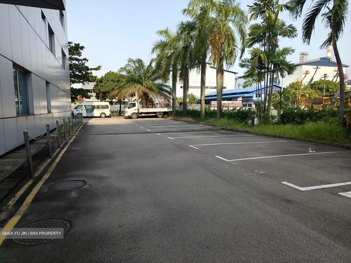 Benoi Place (D22), Warehouse #621564731